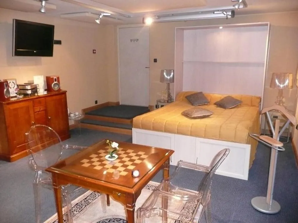 Hotel De Clisson Saint Brieuc 3*, Saint-Brieuc France