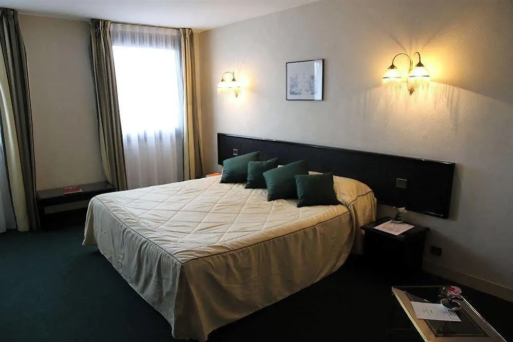 Hotel De Clisson Saint Brieuc France