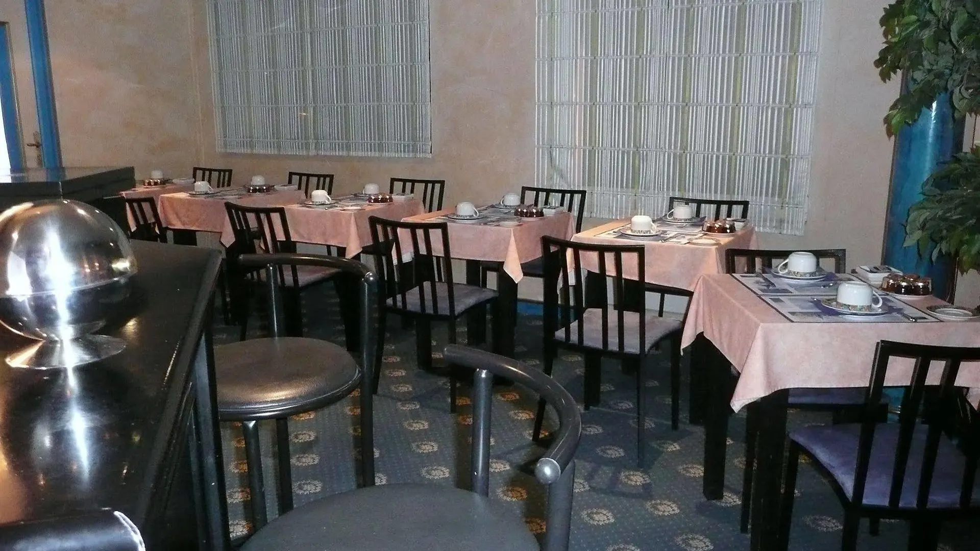 Hotel De Clisson Saint Brieuc 3*, Saint-Brieuc Fransa